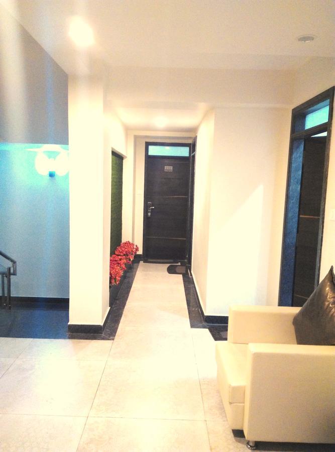 Hotel Tilak ボーパール エクステリア 写真